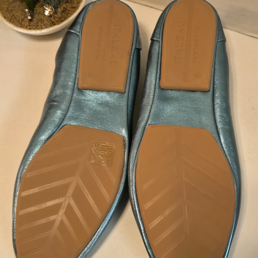 ITALEAU Shimmering Teal Flats - Picture 4 of 9
